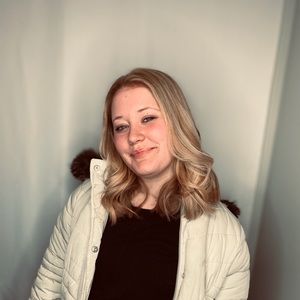 Meet your Posher, Marissa